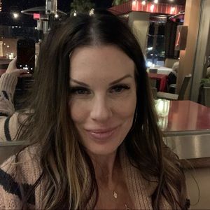 Meet your Posher, Keri